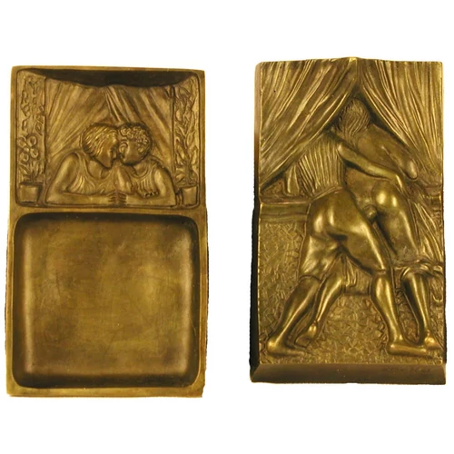 Hamutartó, erotikus, ablakos