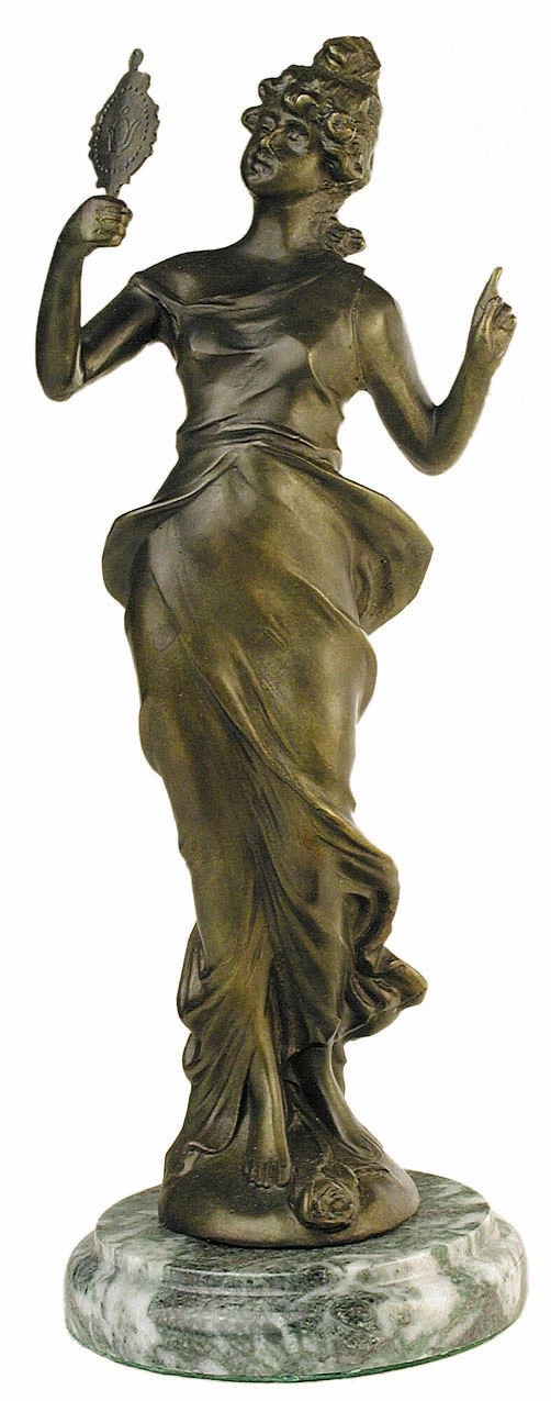 Tükrös, márványon (szec. női alak)